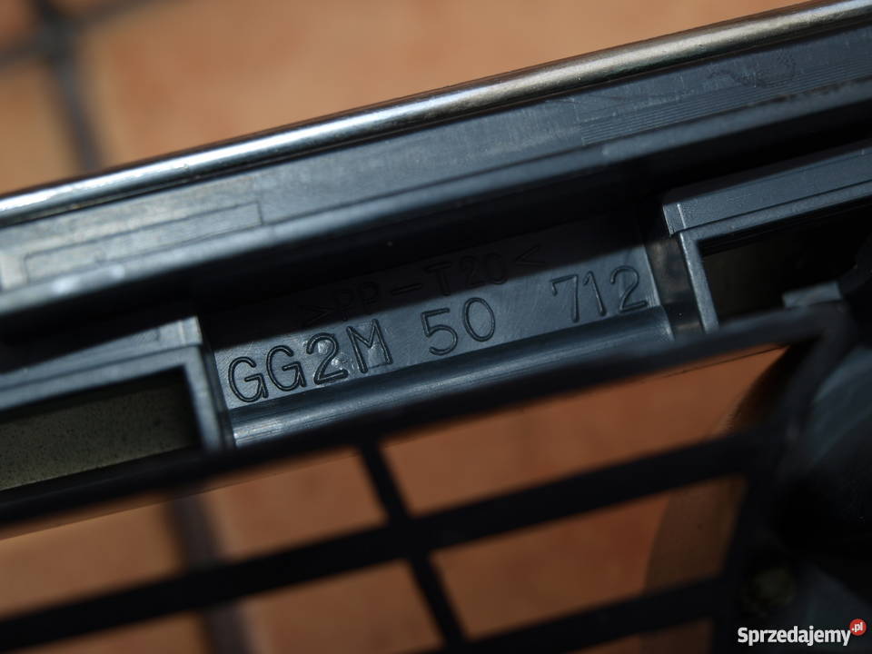 Mazda 626 grill chrom atrapa przód 2000 2002r wielkopolskie Kalisz sprzedam
