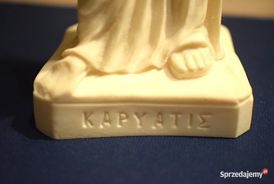 Kariatyda replika greckich rzeźb Chełmno