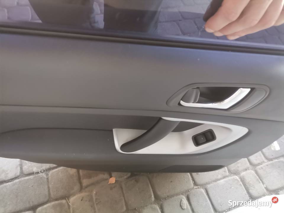 DRZWI LEWY TYŁ SUBARU LEGACY IV KOMBI 65Z sprzedam