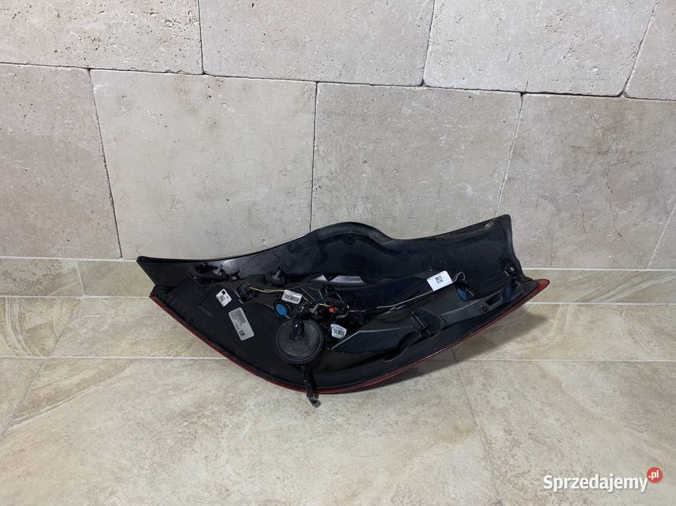 Lampa OPEL INSIGNIA I Lift 13 Tył Tylna Prawa HB Barwałd Dolny