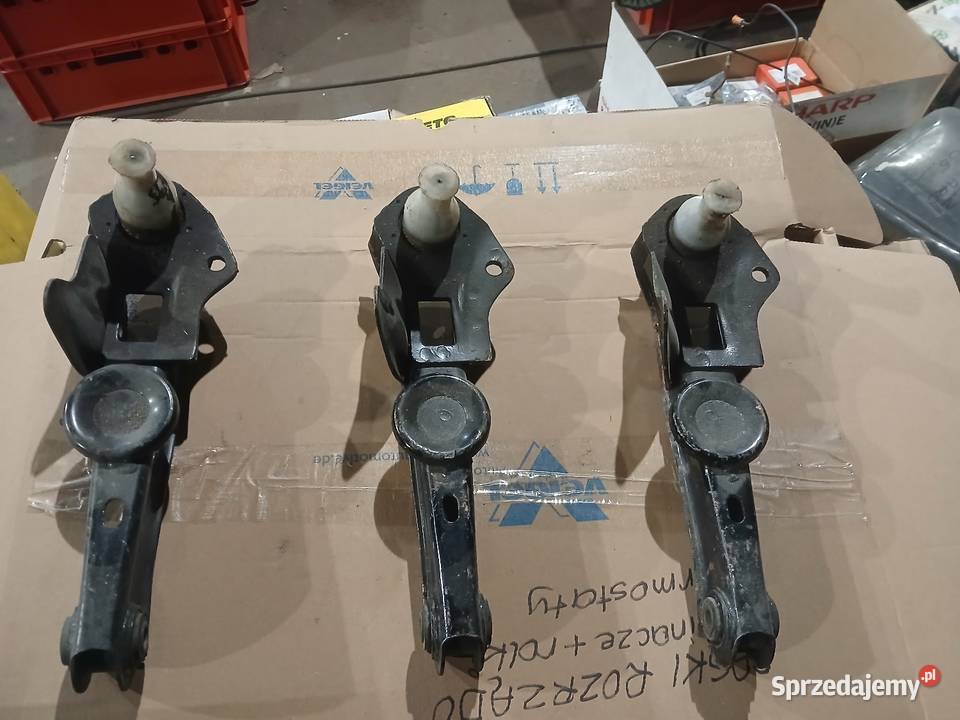 Wahacz dolny lewy do fiata 125p polonez osobowe Koluszki