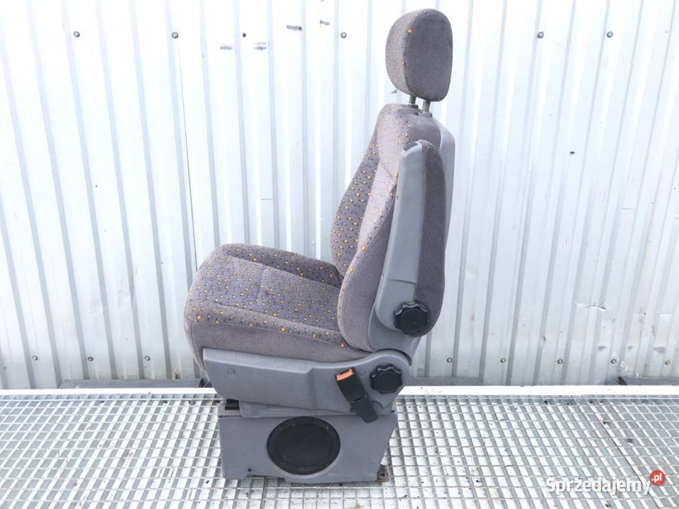 FOTEL PRAWY PRZÓD MERCEDES W638 Bus 9603