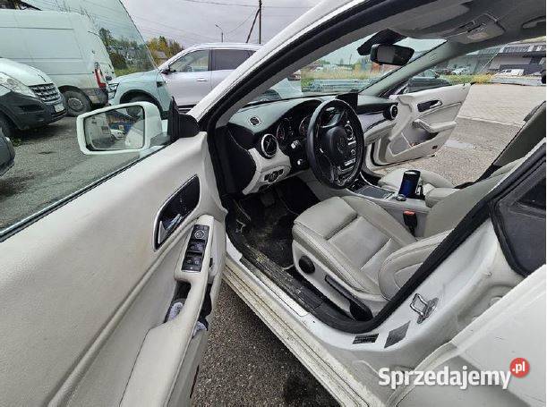 Syndyk sprzeda MercedesBenz CLA 200 MR16 E6 Kraków