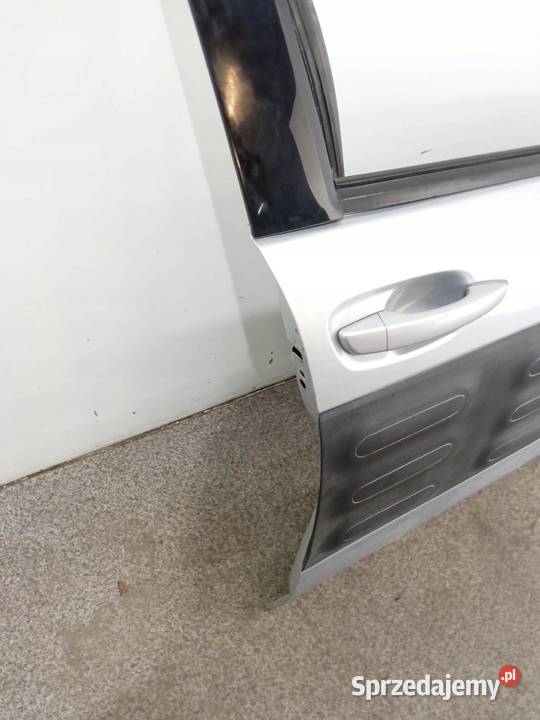 DRZWI PRAWE PRZÓD EZRC USZKODZONE Citroen C4