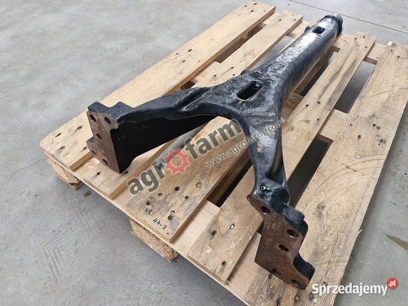 Obudowa wału napędowego Case Farmall 100C 105C Byków