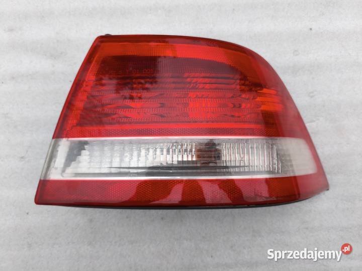 Lampa Prawy Tył Tylna Prawa Saab 93 93 II Sedan Oświetlenie Wyszków
