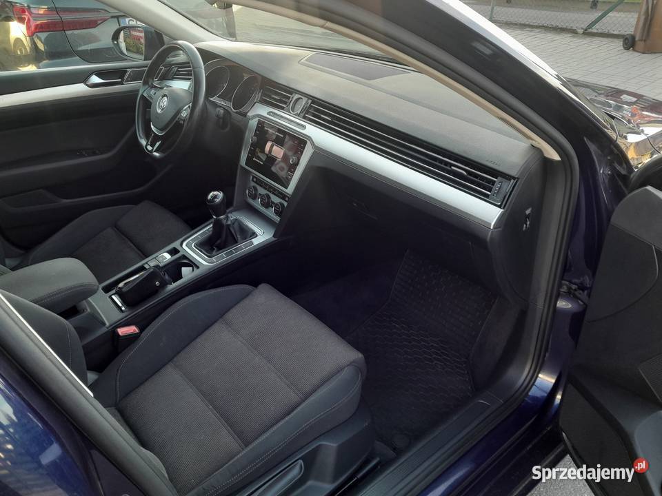 Volswagen Passat 2018r 20tdi elektrochrom. lusterka boczne śląskie Żernica