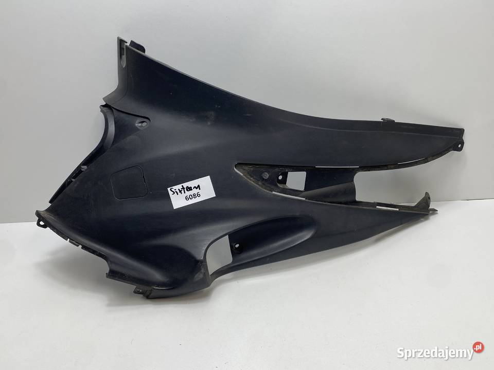 SUZUKI SIXTEEN UX125 OWIEWKA BOCZEK LEWY OSŁONA Siedlce