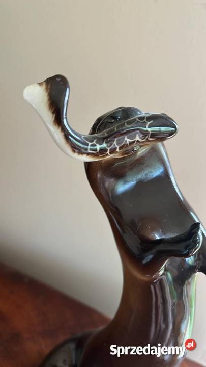 Wydra z rybą figurka Łomonosow Bez sygnatury Gdańsk