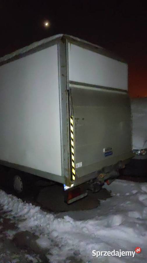 Kontener z windą z Iveco duży sprawny możliwe Przeworsk