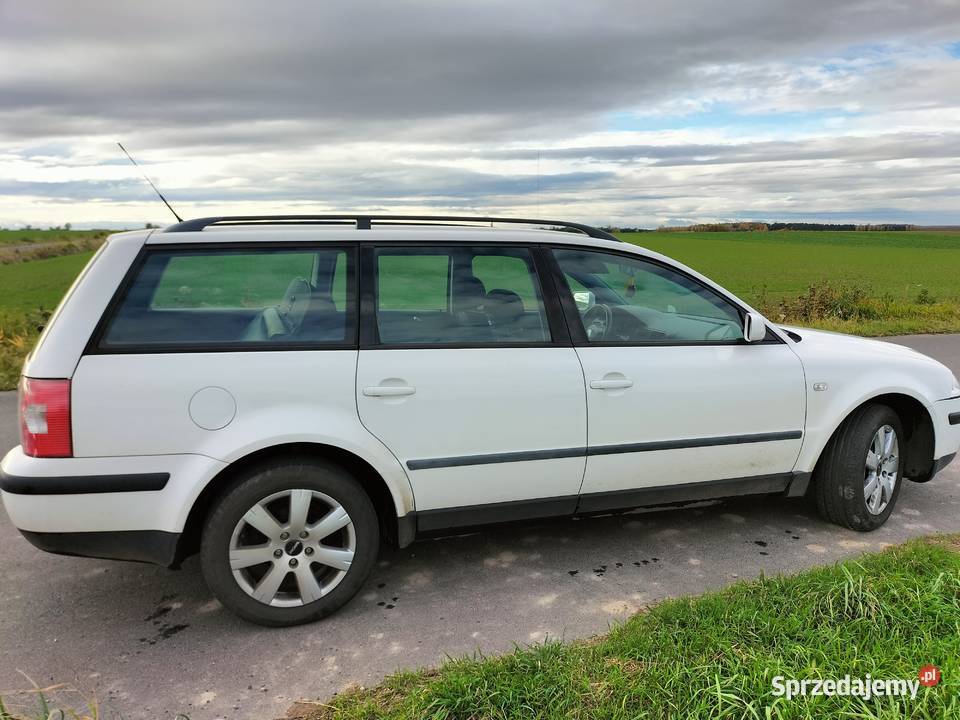 Passat 19 TDI Avb klima hak sprawny Wołów