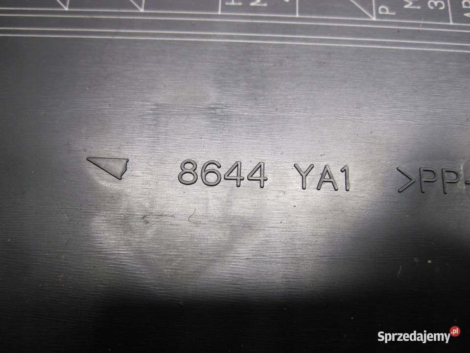 TOYOTA PRIUS XW20 06r skrzynka bezpieczników Kielce