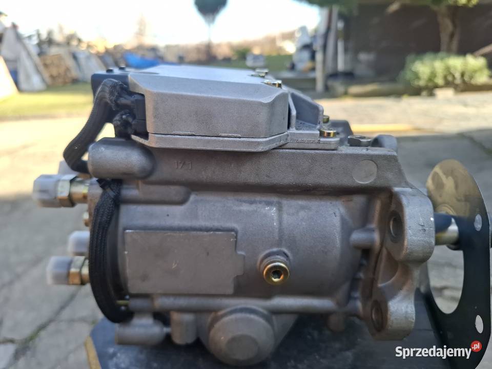 Pompa wtryskowa do BMW e46 318 d 116 1951cm3