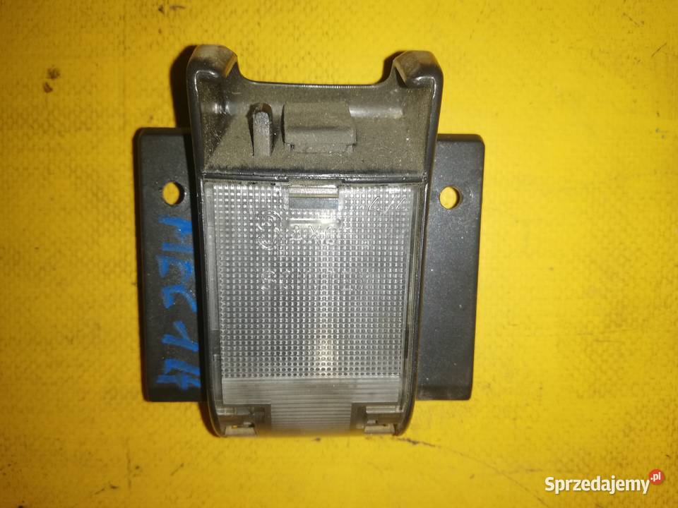 lampka wnętrza Renault Megane 1 Lift r9902 osobowe łódzkie sprzedam
