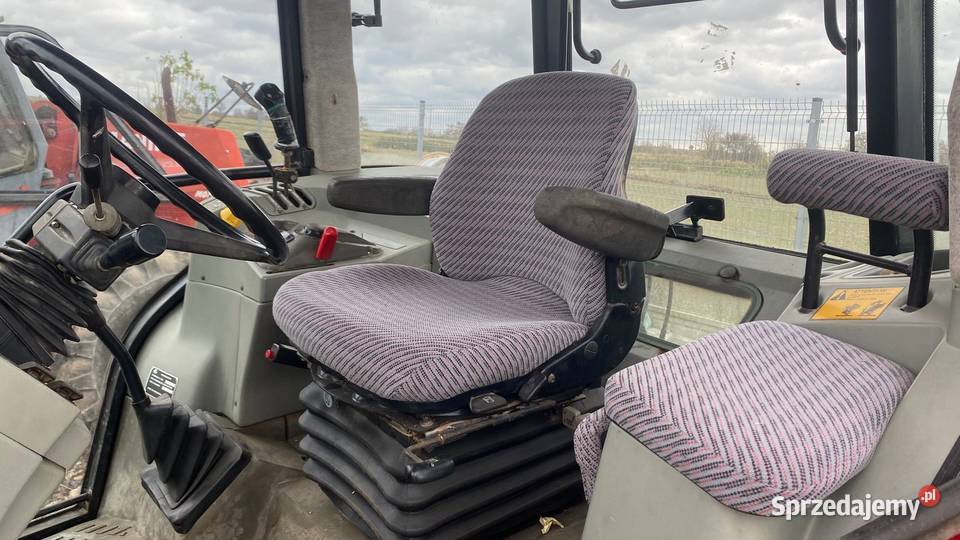 Massey Ferguson 6160 z ładowaczem czołowym Deutz-Fahr Żabno