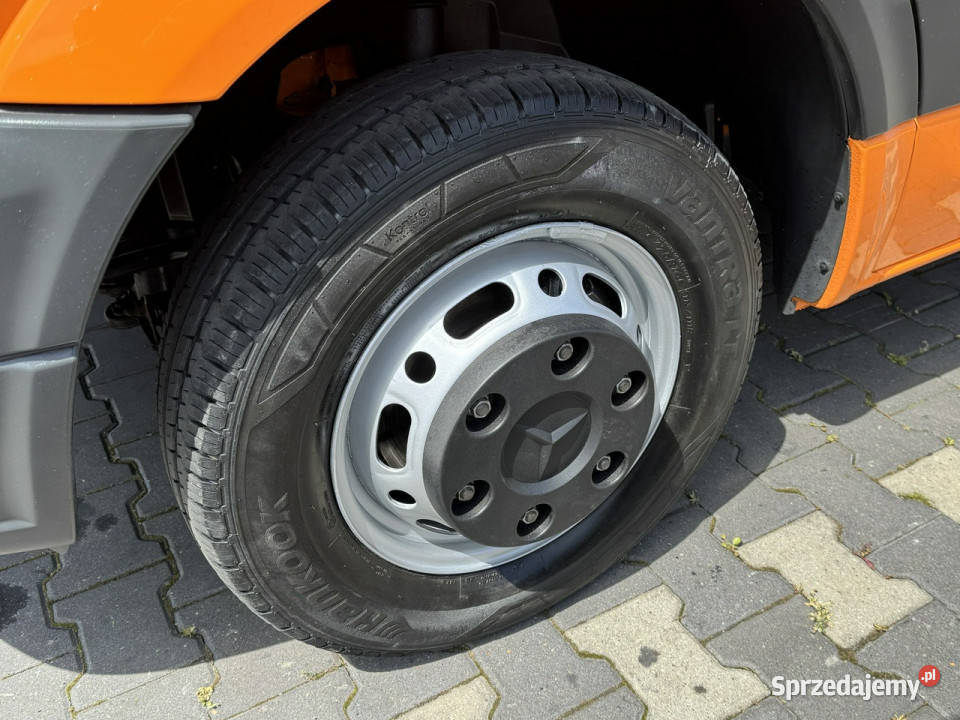 Mercedes Sprinter Zwyżka Podnośnik Koszowy Widełki