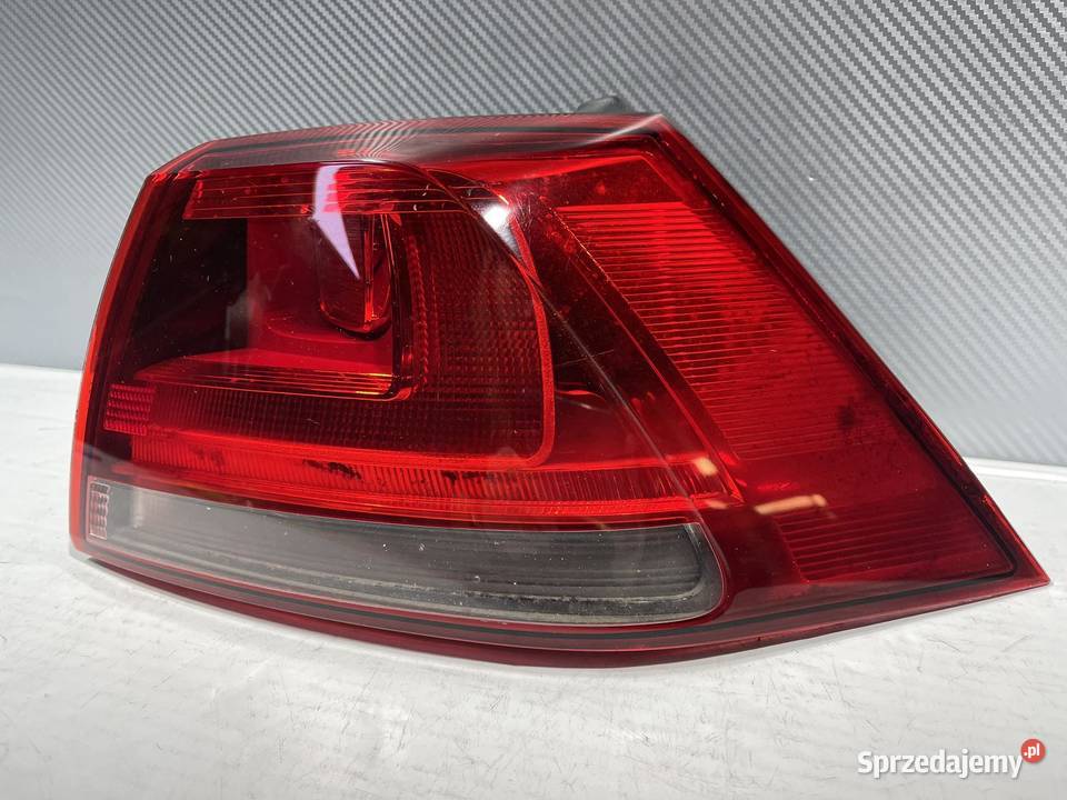 VW GOLF 7 PRAWA LAMPA TYŁ Ostroróg