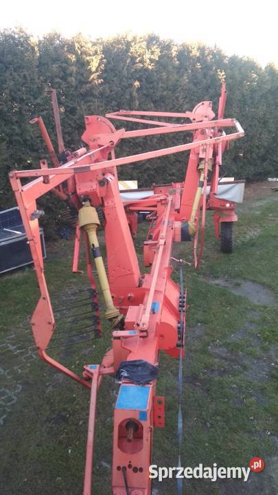 Kuhn GA 7000 Zgrabiarka dwukaruzelowa Ma 22 lata