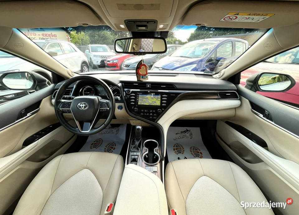 Toyota Camry 25 Hybrid eCVT Executive Pakiet VIP czujnik parkowania Rydułtowy