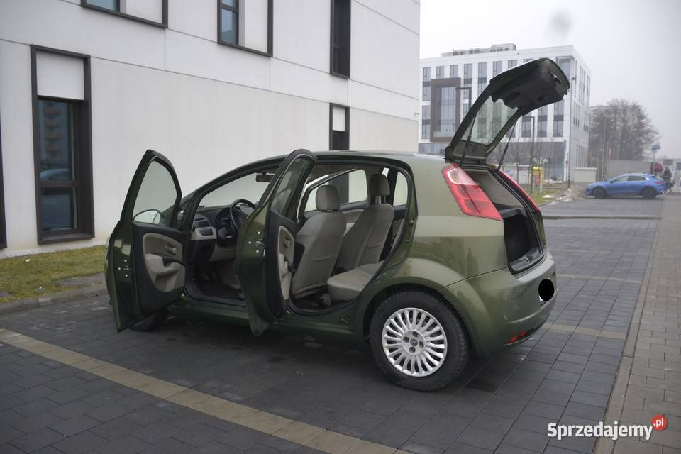 Fiat Grande Punto 13 90 Dynamic 2006 Rok produkcji 2006 Kraków