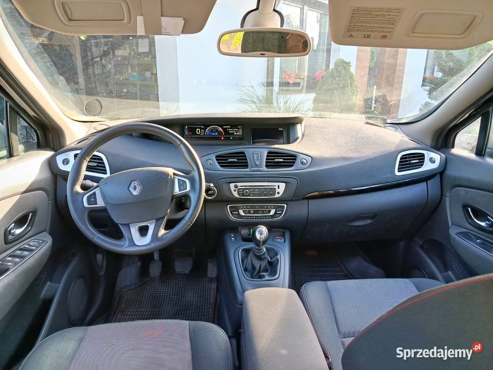 Renault Scenic III 2012 16 Gaz Hak TomTom Wołów