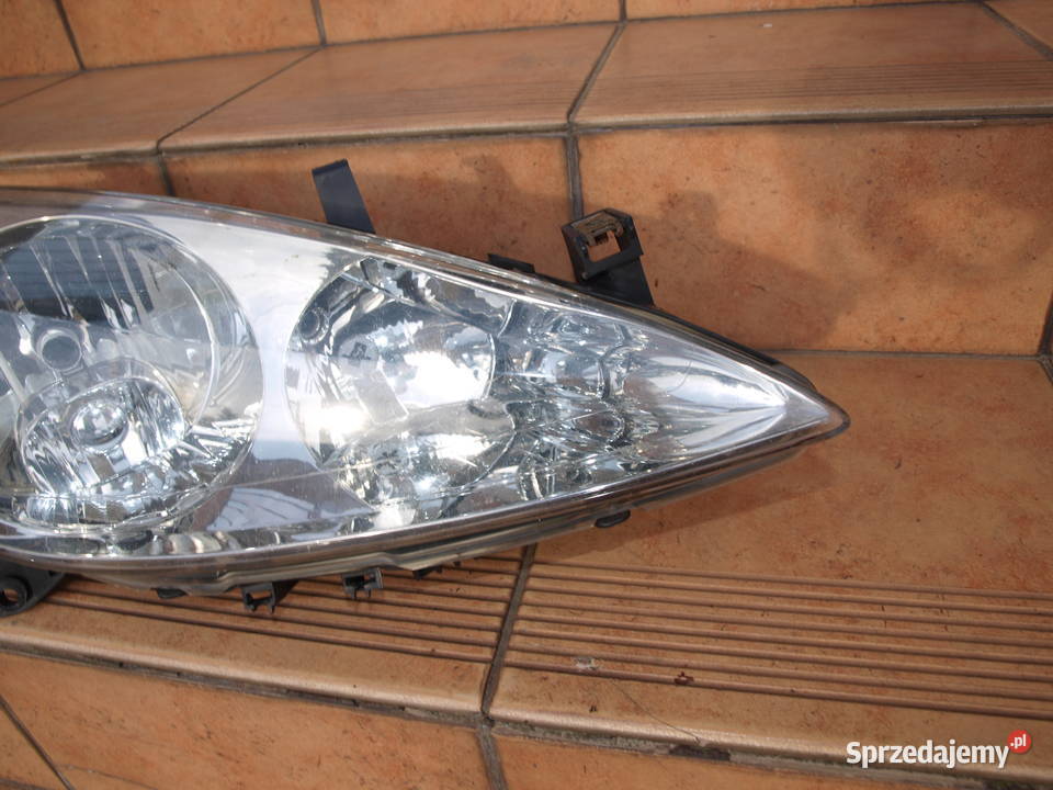 Peugeot 307 lampa prawa przód 2001 2005r europa osobowe Części samochodowe Kalisz