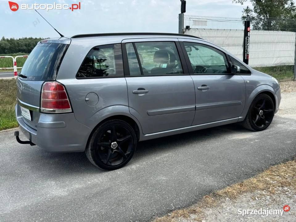 Opel Zafira Raty 18 benz 140 7 osobowy Klima sprzedam