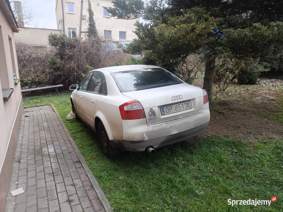 Audi a4b6 20 alt biały Twardawa sprzedam