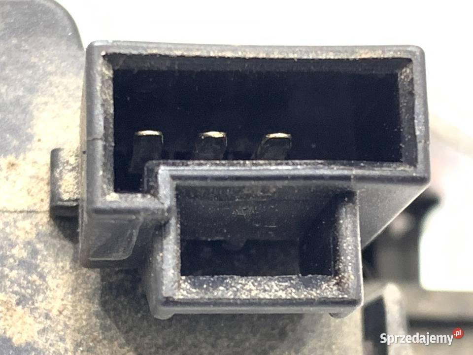 ZAMEK KLAPY TYŁ OPEL ZAFIRA B Minivan 0519