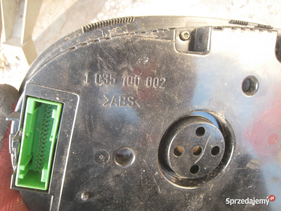 Zegary liczniki Volkswagen Golf IV Benzyna Rok produkcji 1999 małopolskie Kraków