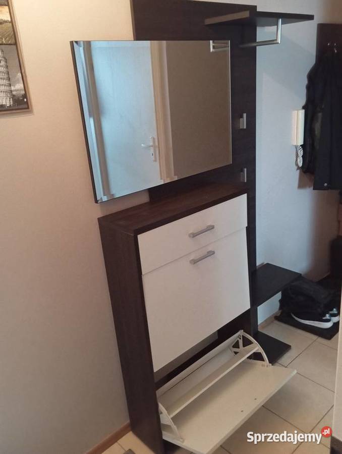 Meble na przedpokój korytarz z lustrem