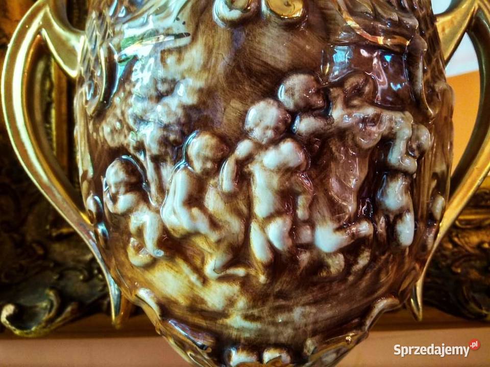 Złocona Amfora z Amorkami Porcelana i szkło pomorskie Gdańsk