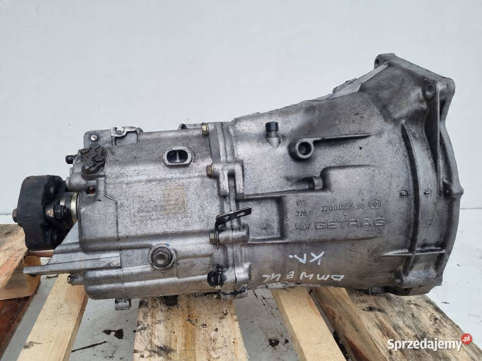 Audi A4 B5 18 20v KRZYNIA BIEGÓW DHZ manualna Janów sprzedam