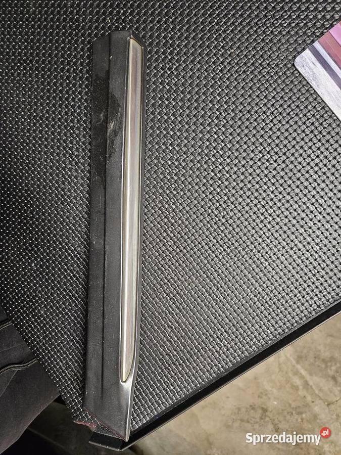 Listwa błotnika prawy przód bmw e32 małopolskie Kraków