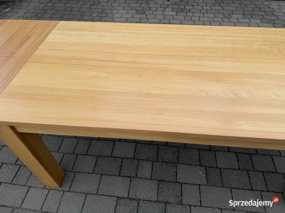 Stół drewniany sprzedam