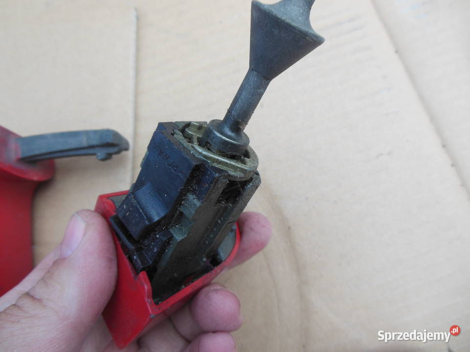 KLAMKA ZEWNĘTRZNA DRZWI LEWY PRZÓD BMW E60 E61 Klamki Kozy sprzedam