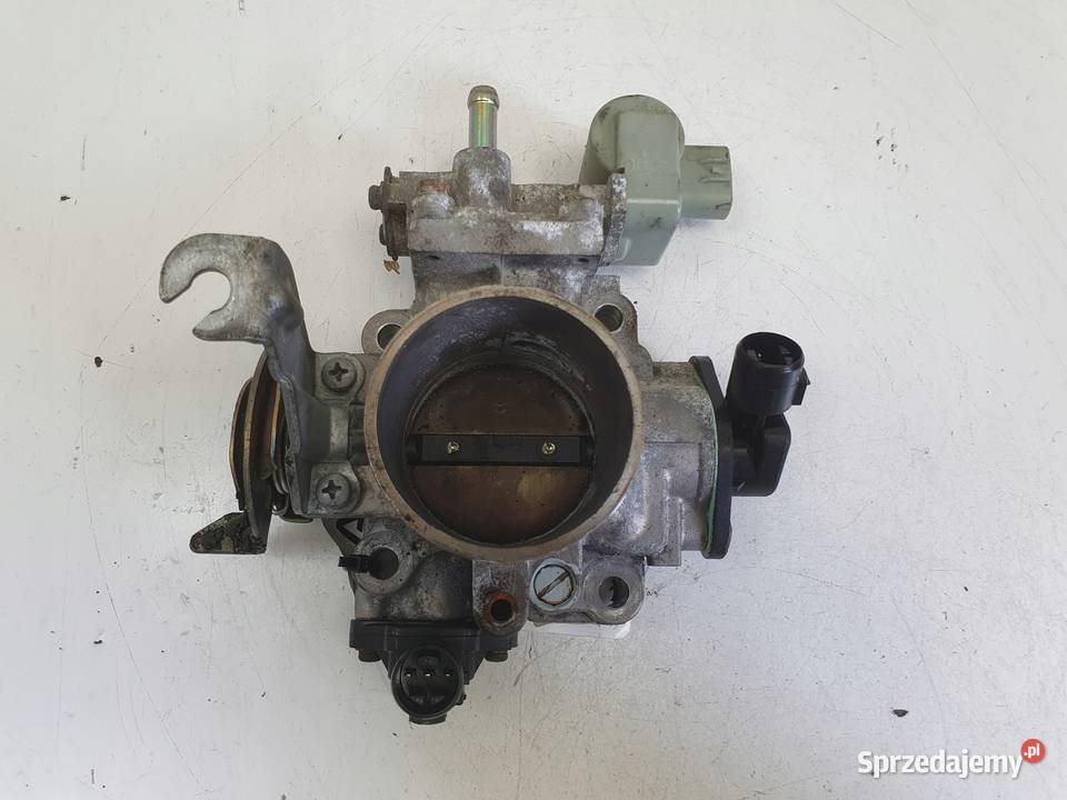 Honda Civic VI 16 B D16B2 PRZEPUSTNICA oryginał osobowe
