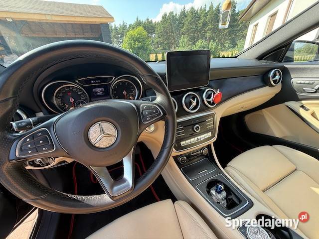 MercedesBenz CLA 4MATIC 2017 Benzyna nieuszkodzony Słupca