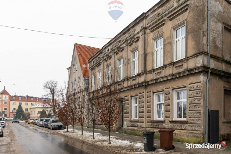 Centrum miasta ale zacisznie kameralna kamienica cegła Pobiedziska