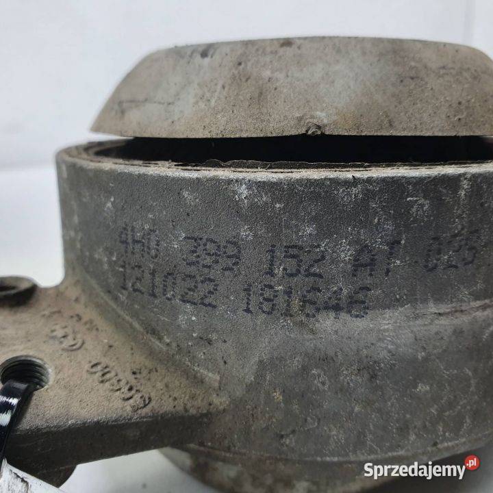 MOCOWANIE SILNIKA AUDI A8 D4 4H0399152AT Lipno