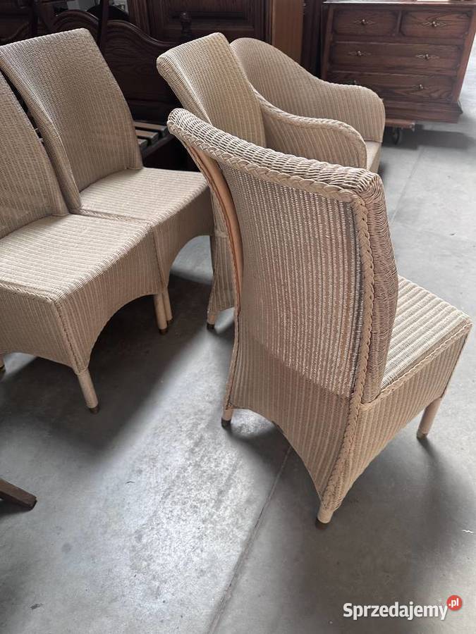 Piękne plecione krzesła marki Castle Loom Sławoszewek