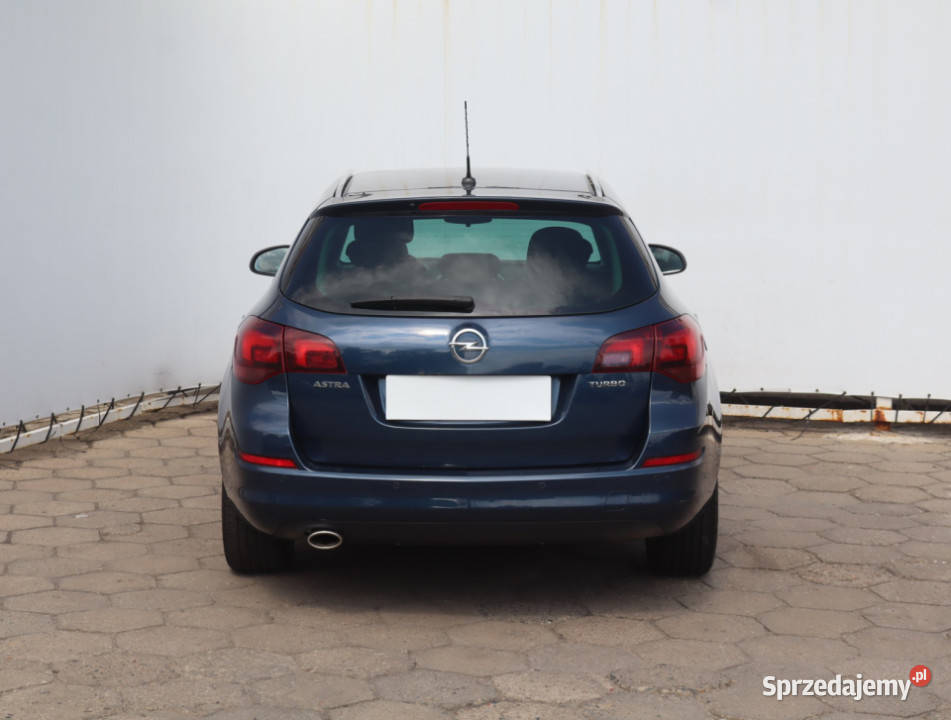 Opel Astra 14 T niebieski Łódź