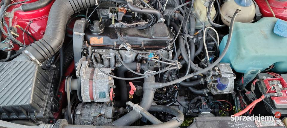 czerwony Passat z absem i klimatyzacją Bochnia