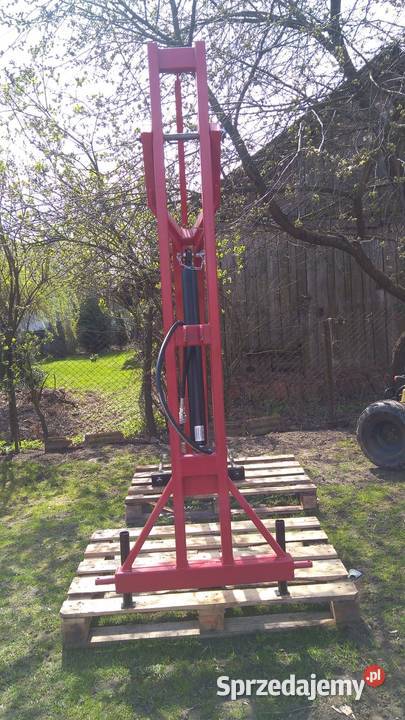 Maszt Ładowacz do bel na tył ciągnika nieuszkodzony Pozostałe Swoszowice