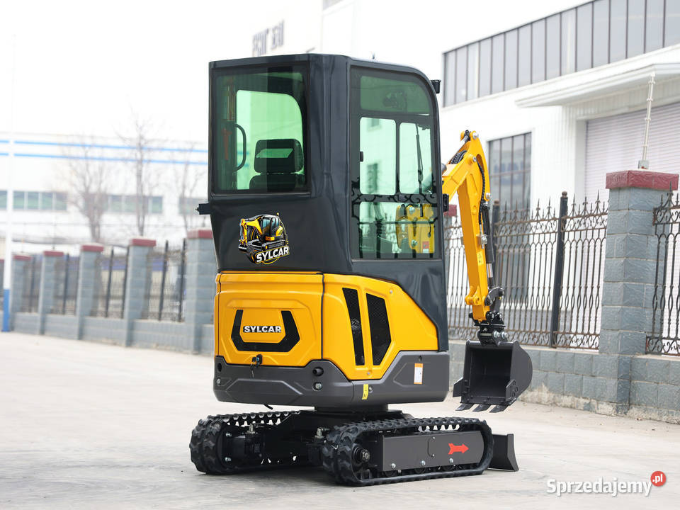 Minikoparka 16t Sylcar Kabina Skrętne ramie Rok produkcji 2025 Radom