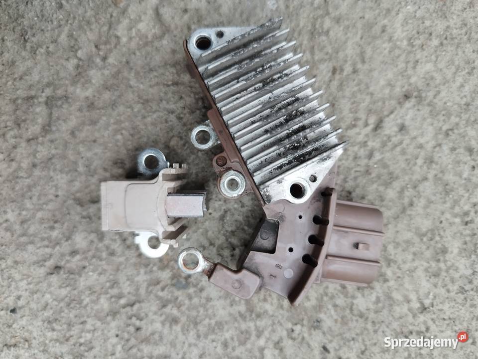 Toyota regulator alternatora szczotki typ DENSO
