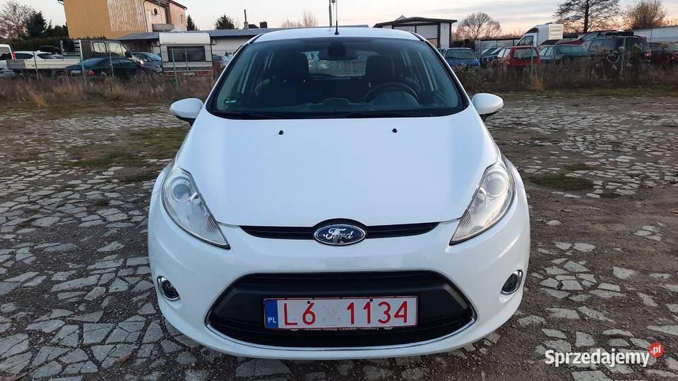 Ford Fiesta 125 Benzyna 82 Klima sprawna Zadbana elektryczne lusterka lubelskie sprzedam