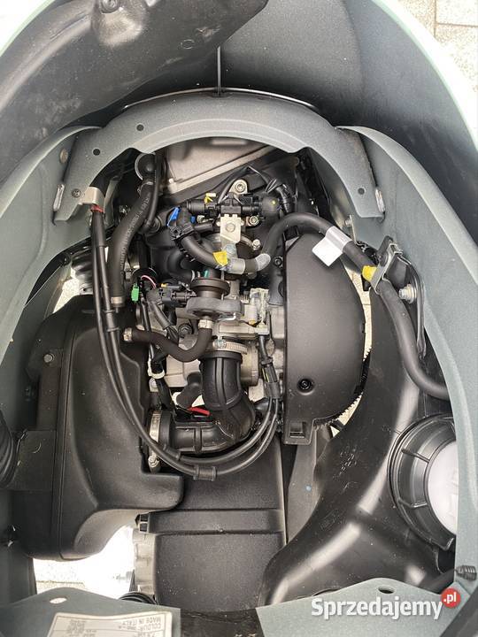 Vespa Primavera 125 5600 oryginalny lakier czterosuwowy Vespa Trąbki