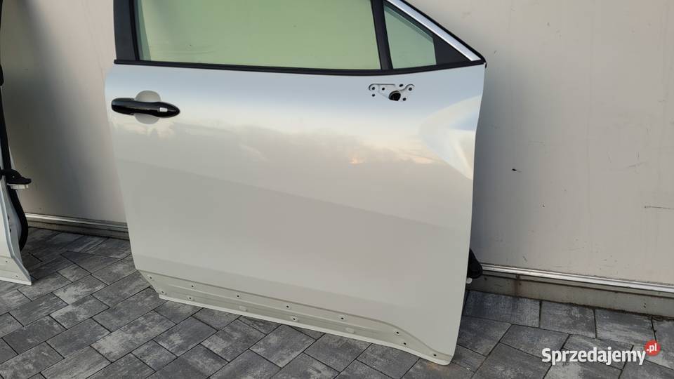 DRZWI PRAWE PRZÓD TOYOTA COROLLA CROSS 2023 KOD
