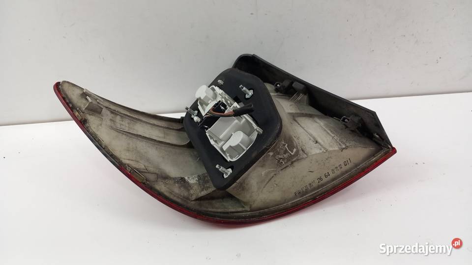 MERCEDES B W245 HB LAMPA TYŁ PRAWA wielkopolskie Zbierkowo